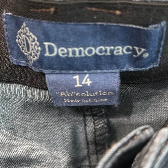 Democracy size 14  Embellished jeans. - Picture 3 of 5